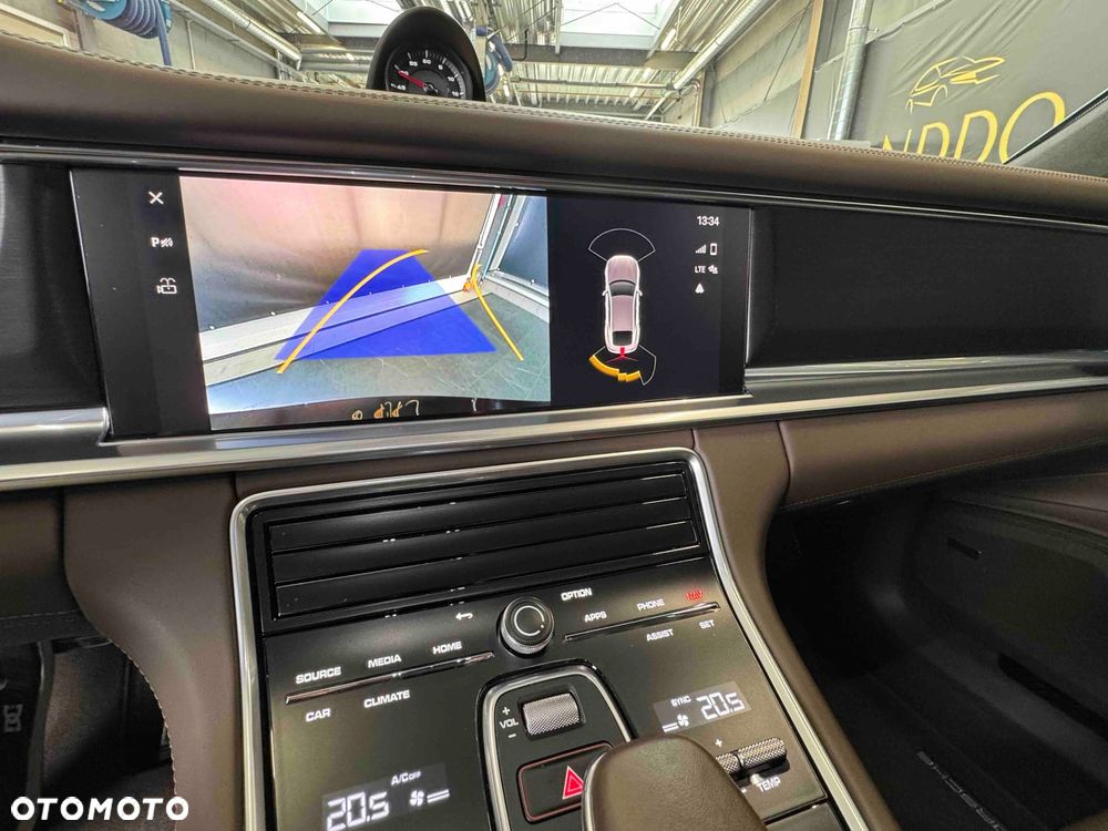 Porsche Panamera GTS - 19