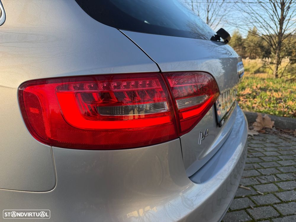 Audi A4 Avant 2.0 TDI Multitronic S-line - 8