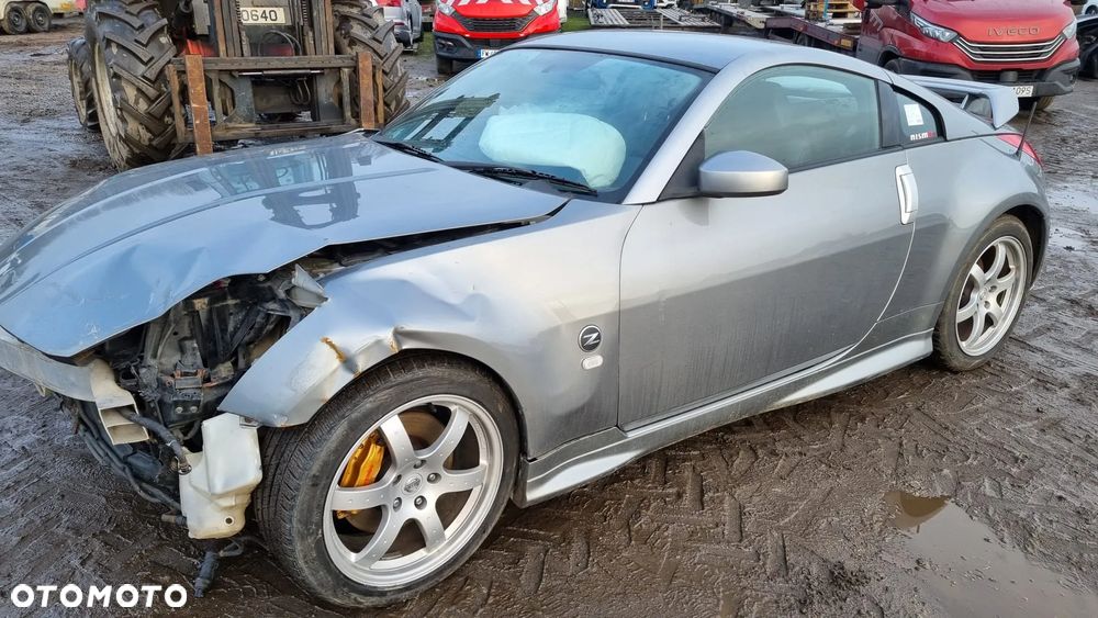 Nissan 350 Z - 5