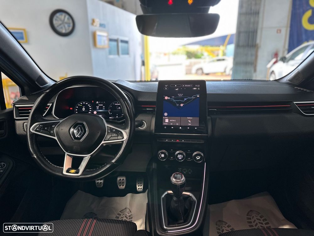 Renault Clio TCe 90 R.S. LINE - 23