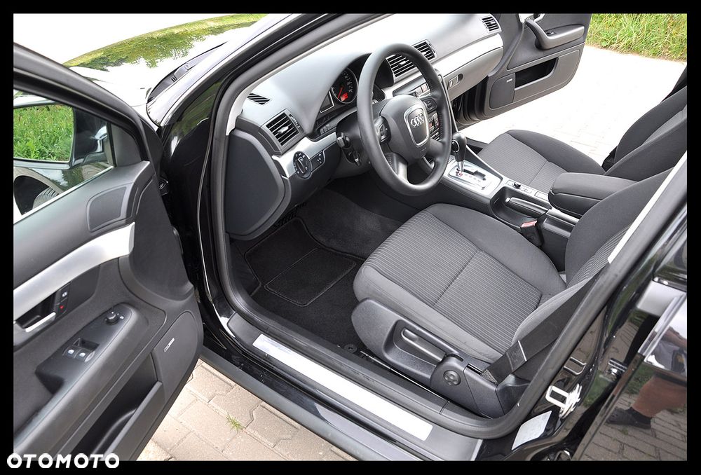 Audi A4 Avant 1.8 T multitronic - 27