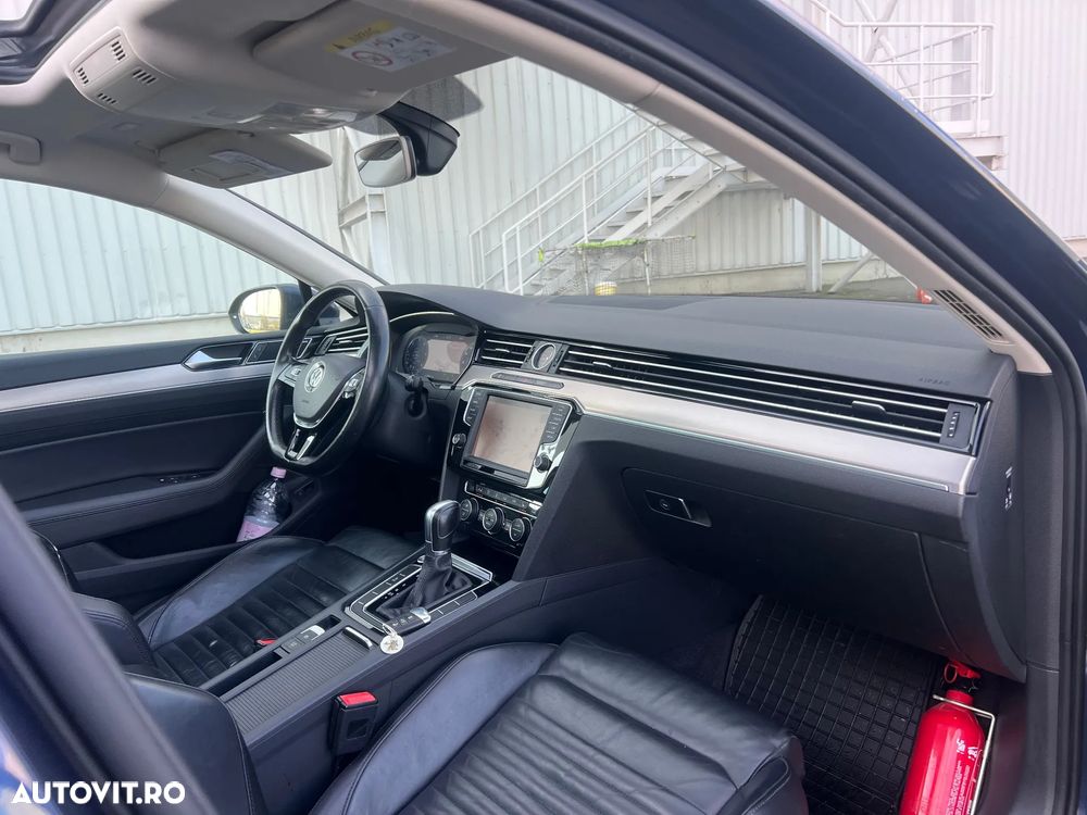 Volkswagen Passat Variant 1.6 TDI (BlueMotion Technology) DSG Comfortline - 22