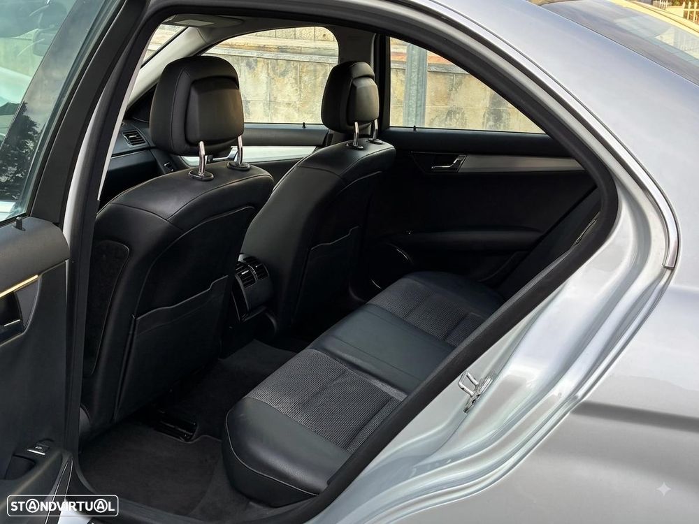 Mercedes-Benz C 180 CGi Classic BE - 4
