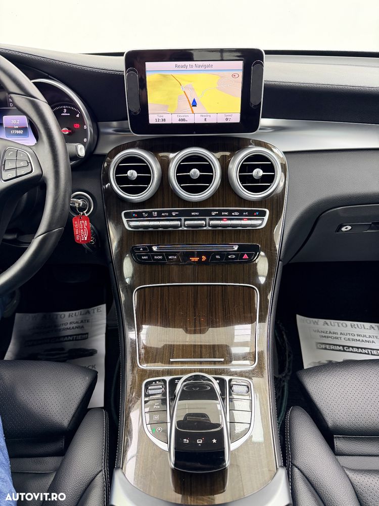 Mercedes-Benz GLC 220 d 4Matic 9G-TRONIC Exclusive - 24