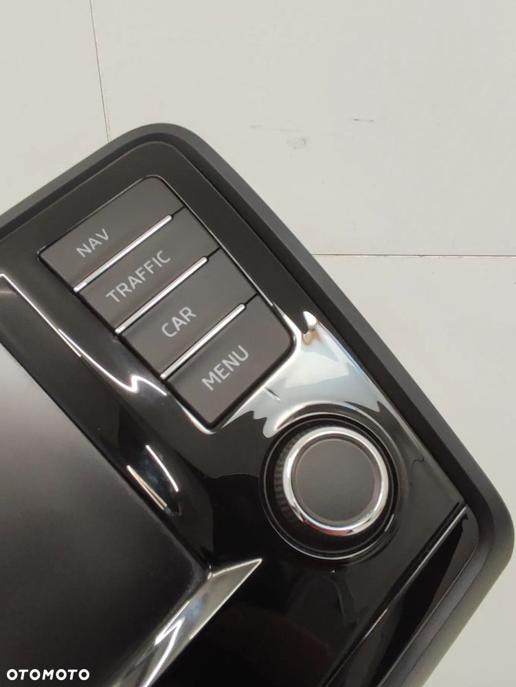 EKRAN WYŚWIETLACZ RADIA NAWIGACJI RADIO NAWIGACJA EU SKODA OCTAVIA III 3 - 5