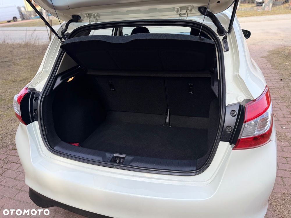 Nissan Pulsar 1.2 DIG-T Xtronic Tekna - 11