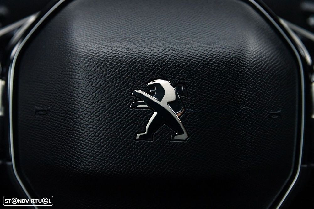 Peugeot 5008 1.5 BlueHDi Allure EAT8 - 29