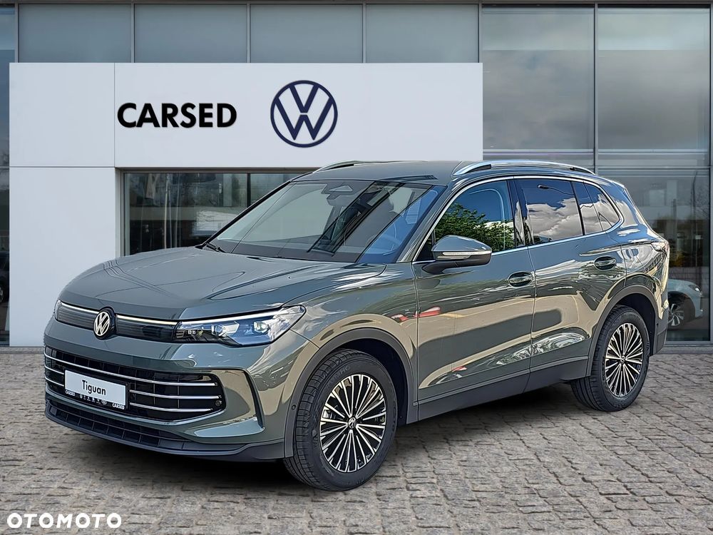Volkswagen Tiguan - 4
