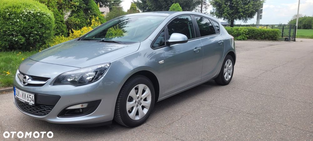 Opel Astra - 1