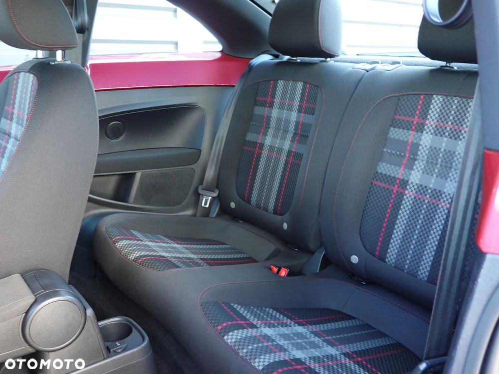 Volkswagen Beetle - 13