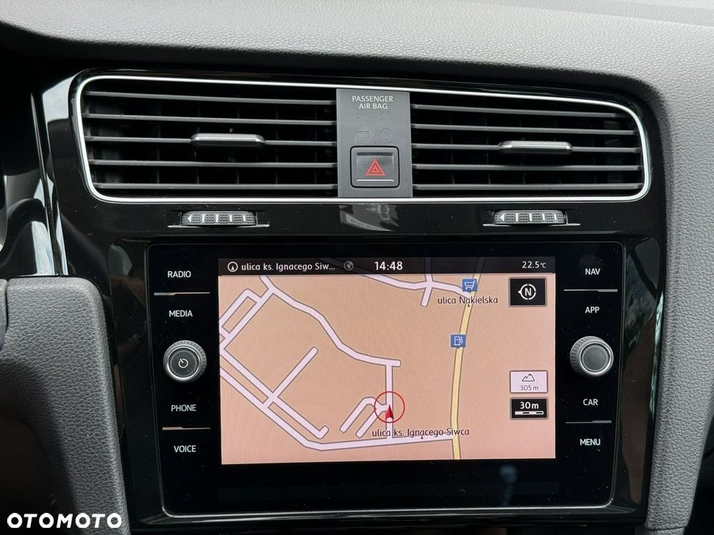 Volkswagen Golf Variant - 28