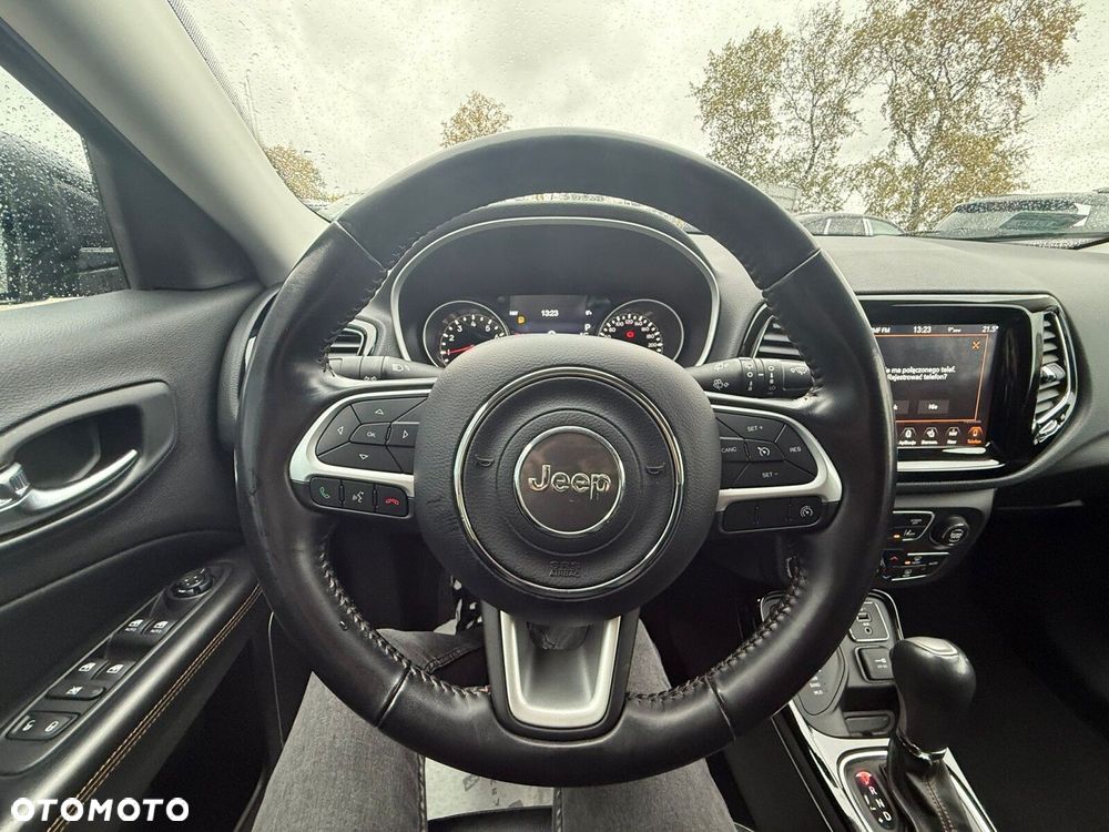 Jeep Compass - 15