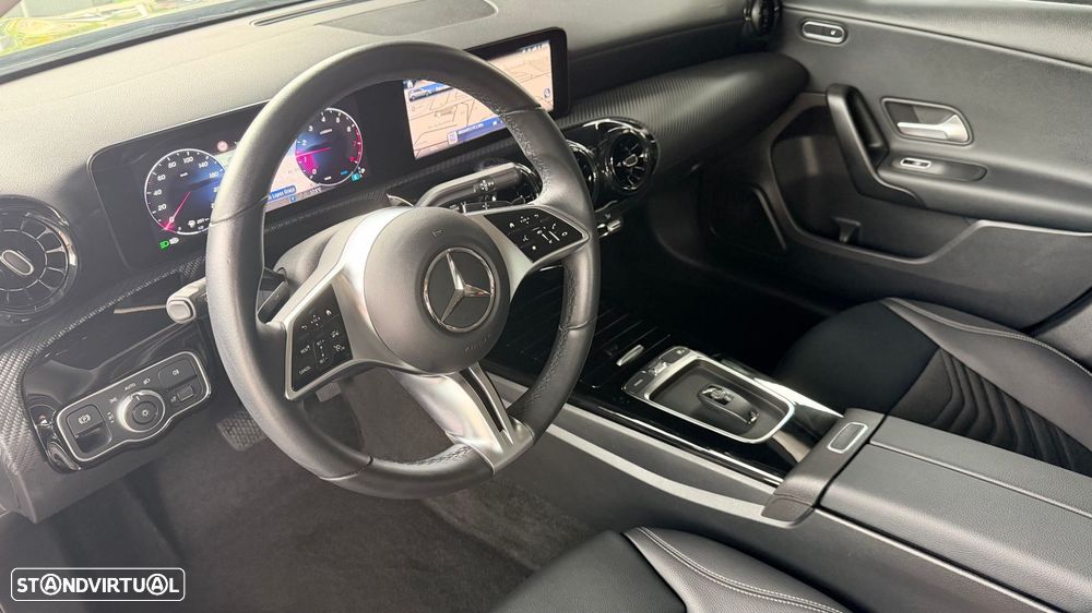 Mercedes-Benz A 200 Standard - 24