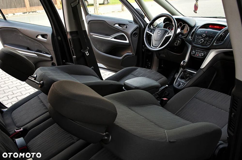 Opel Zafira Tourer 1.4 Turbo Edition - 38