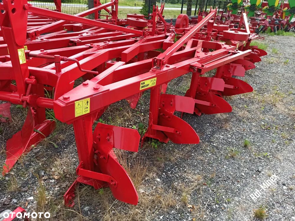 Pług 4 skibowy 4x35 podwyższany zagonowy Transport - 2