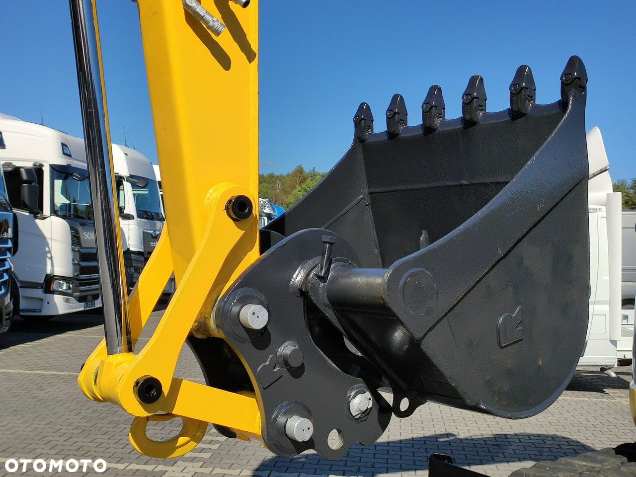 New Holland E90B SR -2 Gąsienicowa 10ton - 32