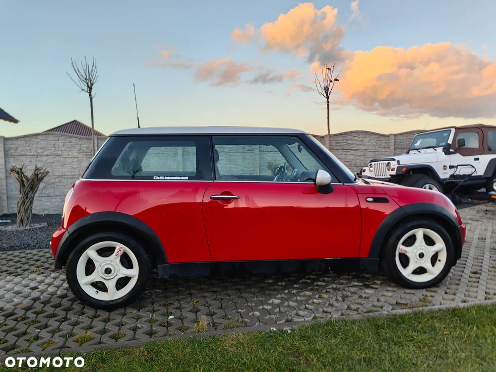 MINI Cooper chili - 7