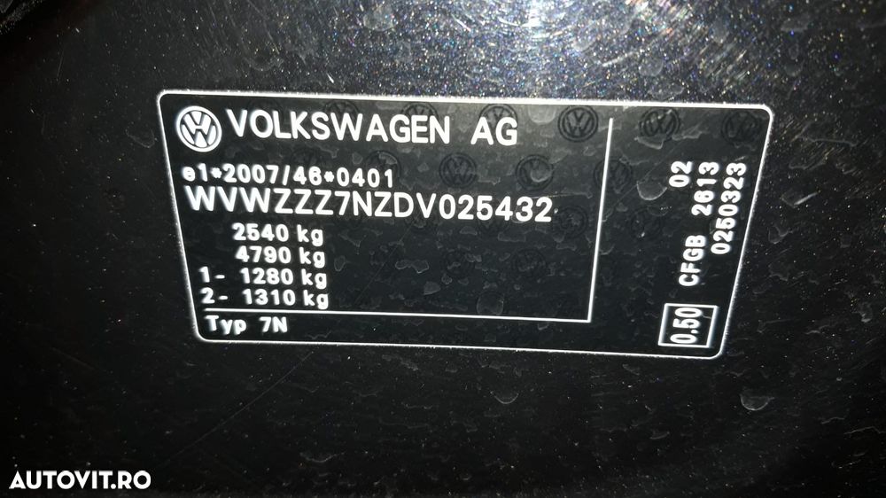 Volkswagen Sharan 2.0 TDI DSG BlueMotion Technology Highline - 28