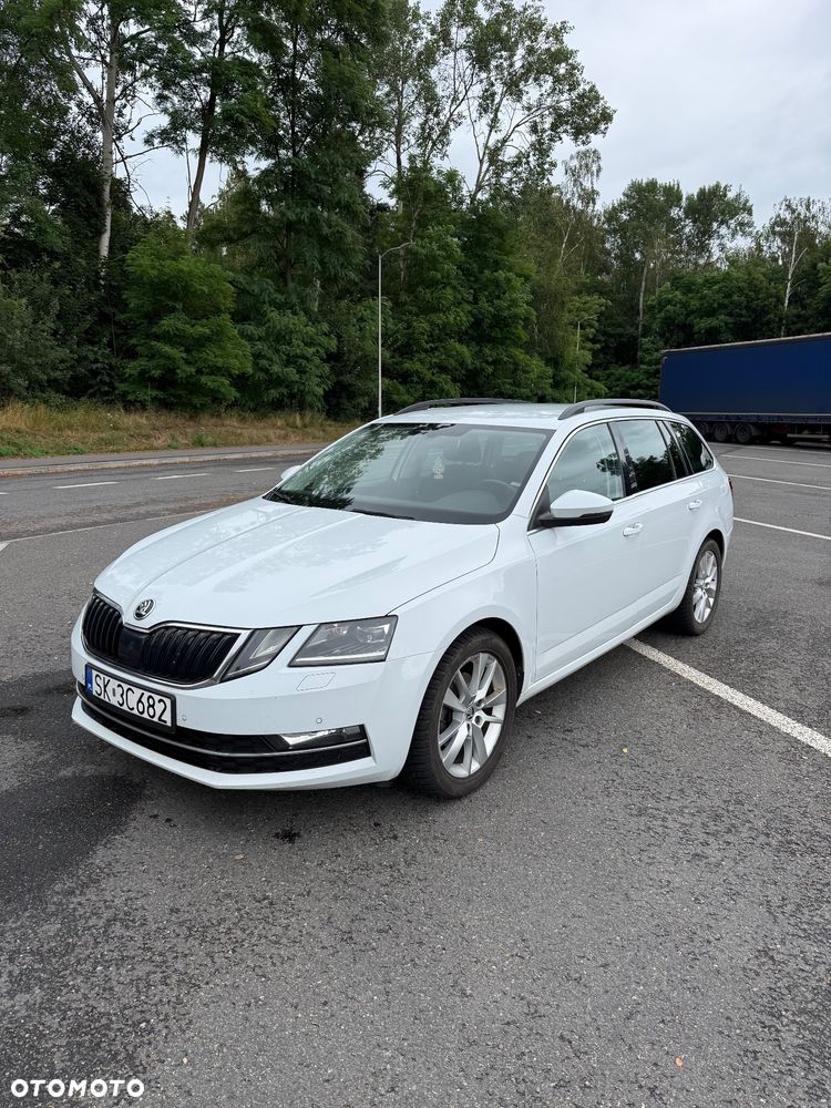 Skoda Octavia ver-2-0-tdi-ambition-dsg - 1