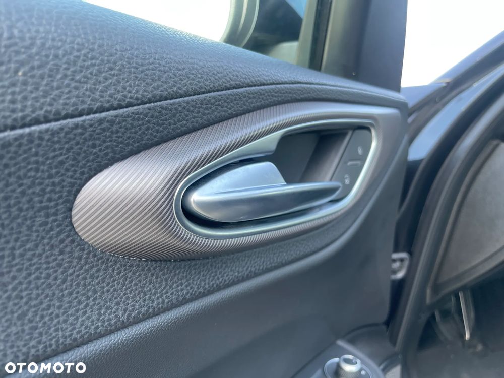 Alfa Romeo Giulia 2.0 Turbo Sprint - 34