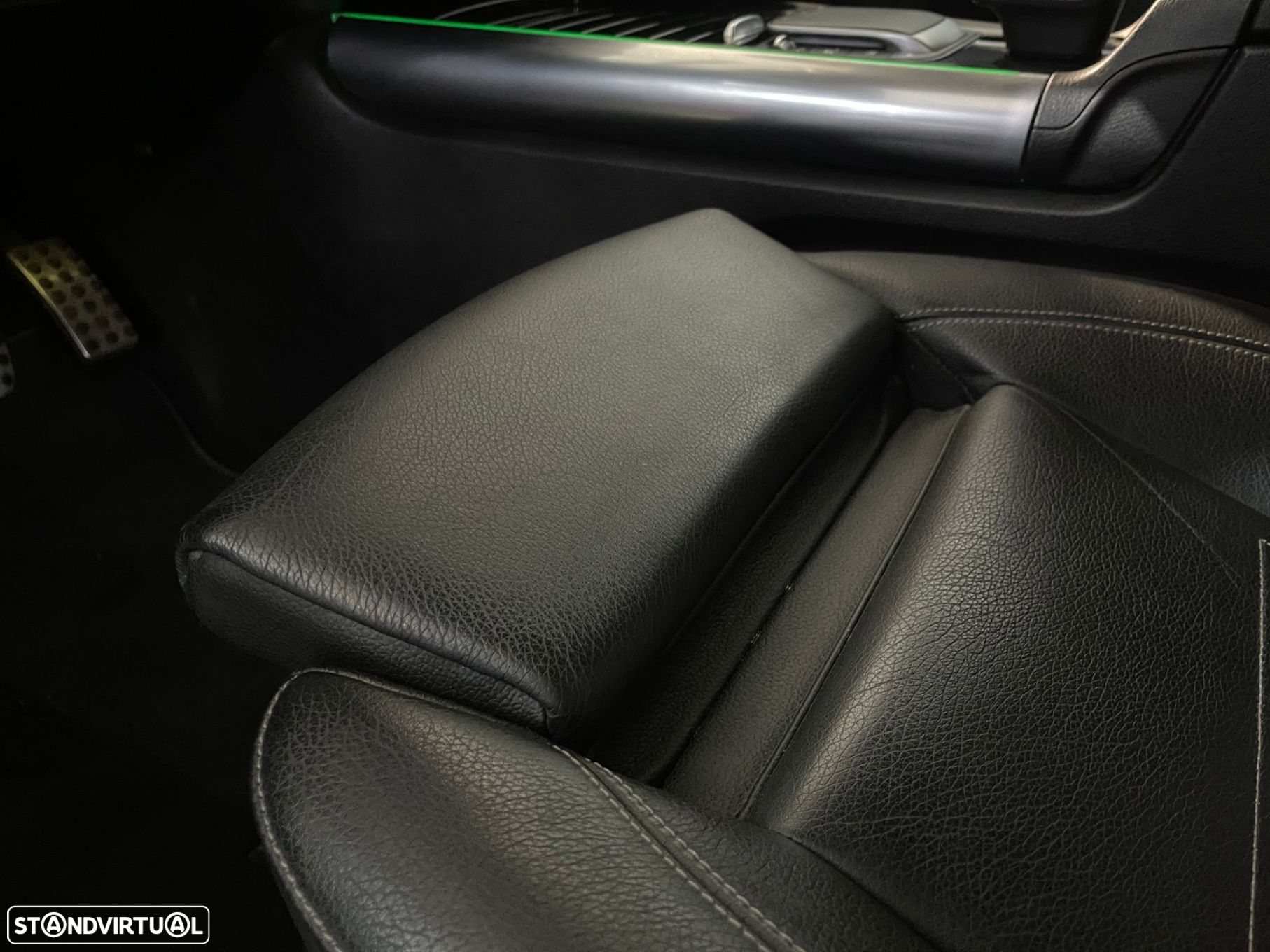 Mercedes-Benz GLA 250 e AMG Line - 14