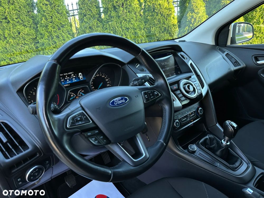Ford Focus 1.5 EcoBlue STart-Stopp-System TITANIUM - 21
