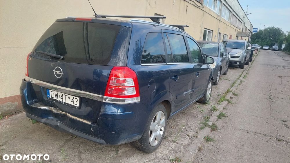 Opel Zafira 1.8 Enjoy - 35