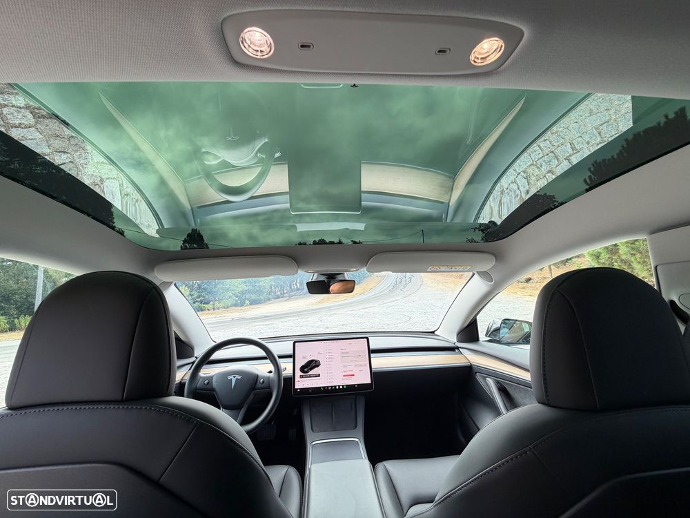 Tesla Model 3 Long Range Tração Traseira - 3