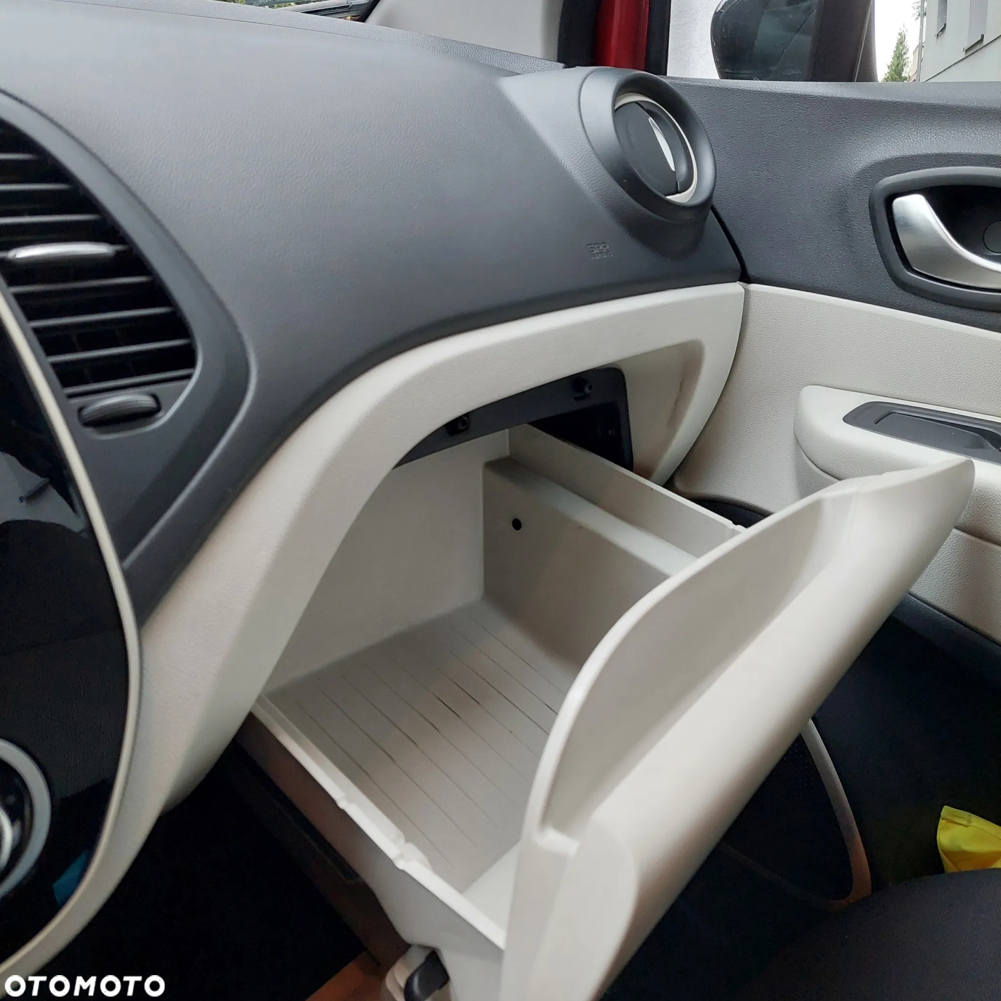 Renault Captur 1.2 Energy TCe Limited - 10