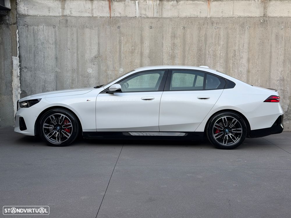 BMW i5 eDrive40 Pack Desportivo M Pro - 4