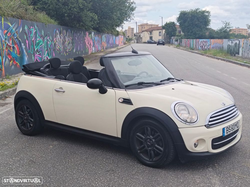 MINI Cabrio Cooper D - 4