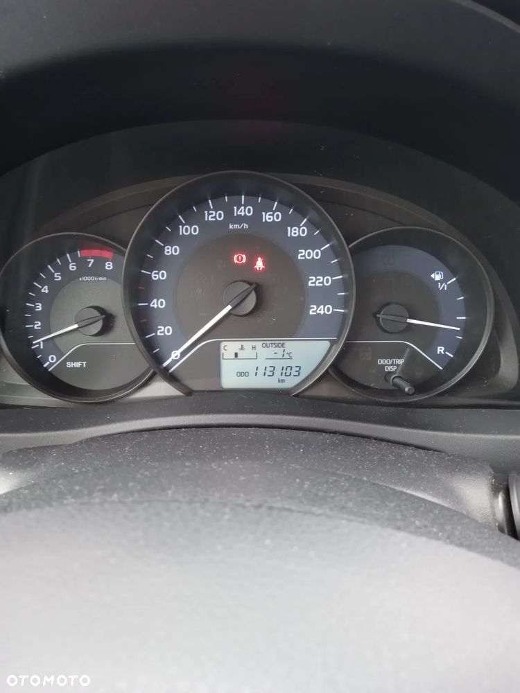 Toyota Corolla 1.6 Active - 9