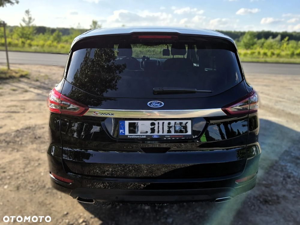 Ford S-Max - 19