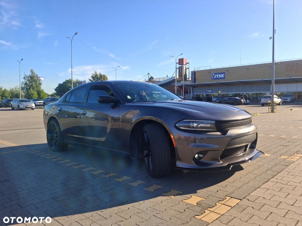 Dodge Charger - 5
