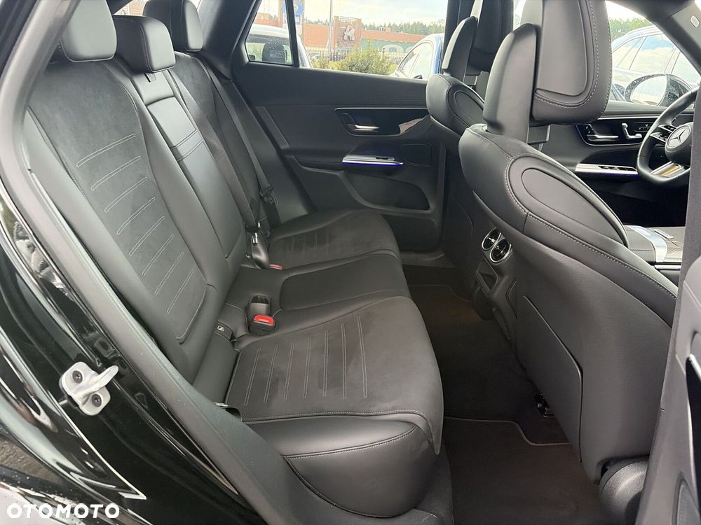 Mercedes-Benz GLC 300 d mHEV 4-Matic AMG Line - 15