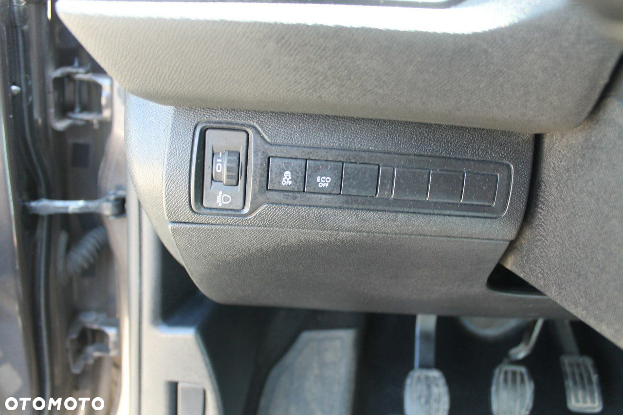 Peugeot 308 - 19