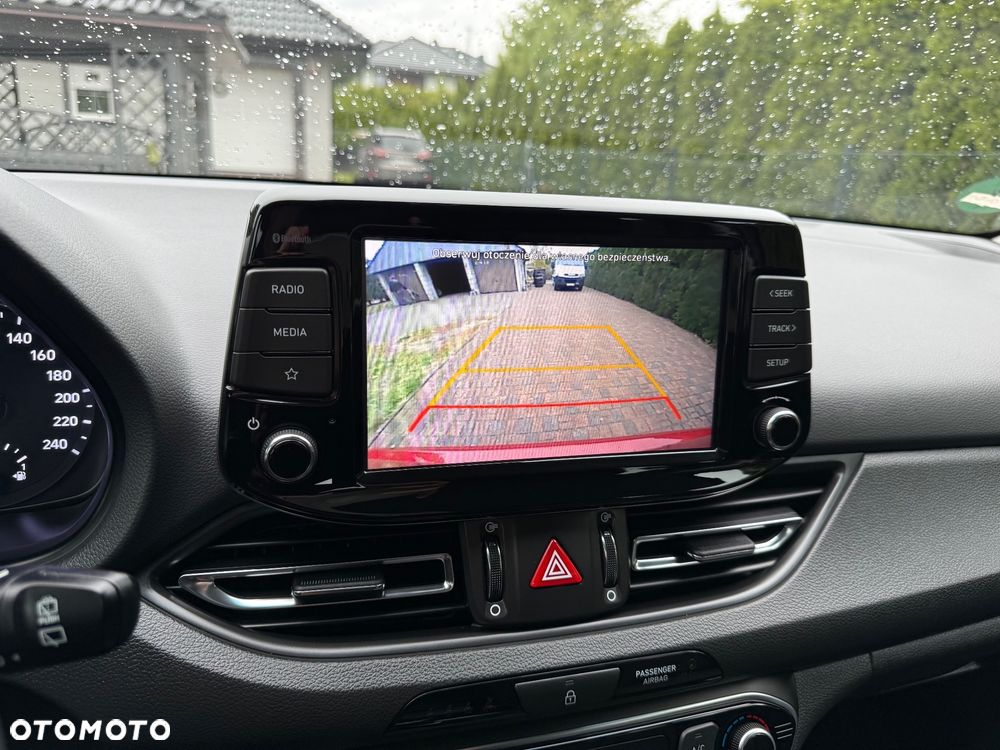 Hyundai i30 1.5 DPI Modern - 17