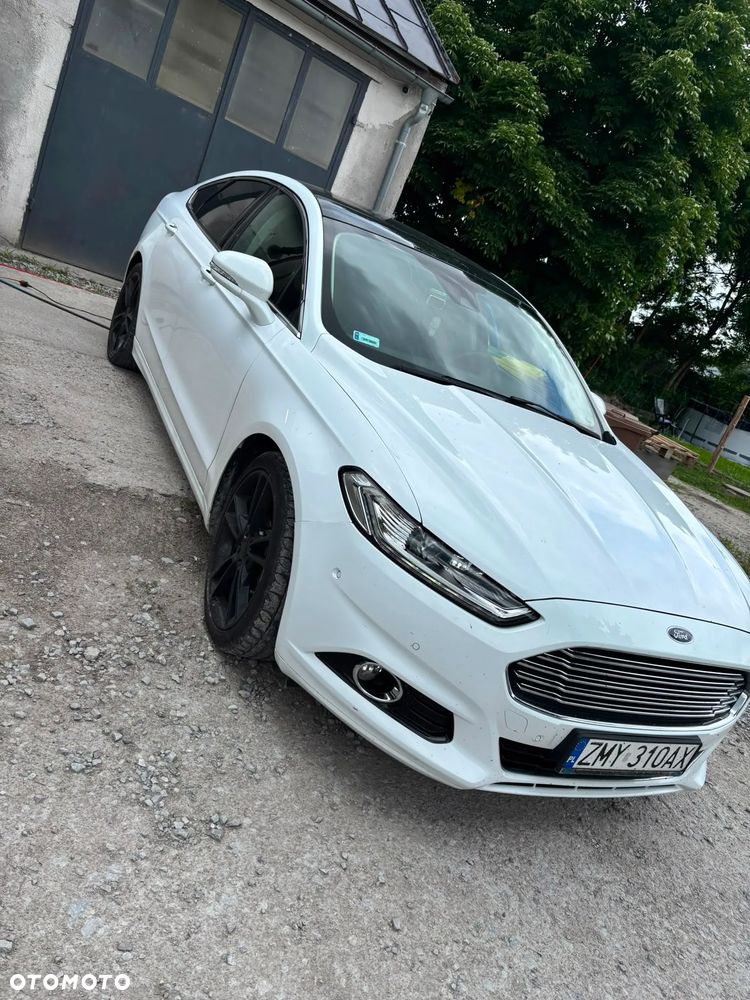 Ford Mondeo 2.0 EcoBoost Titanium - 1