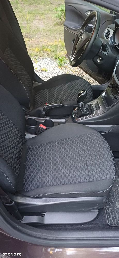 Opel Astra 1.4 Essentia - 16