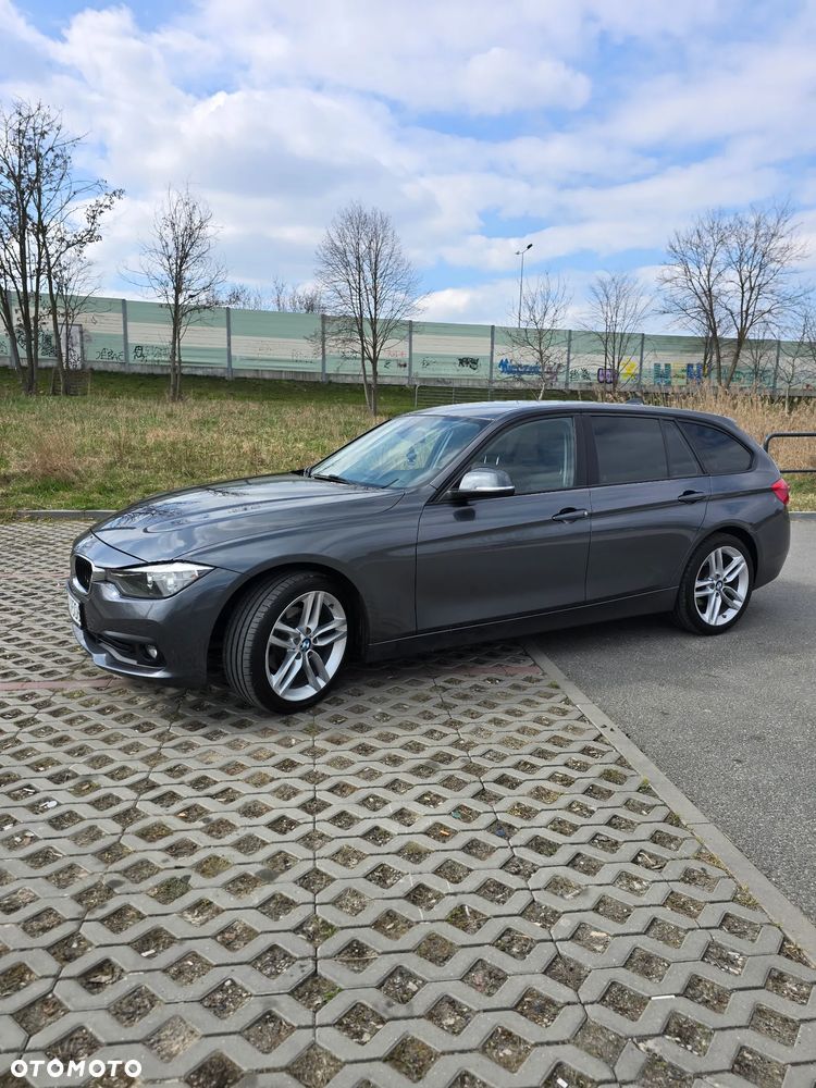 BMW Seria 3 320d Edition Luxury Line Purity - 22