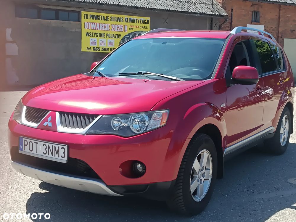 Mitsubishi Outlander 2.0 DI-D 4WD Instyle - 1