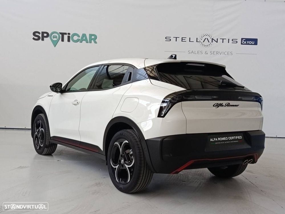 Alfa Romeo Junior 1.2 Speciale eDCT6 - 5