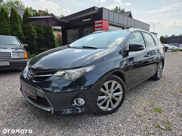 Toyota Auris Hybrid 135 Dynamic