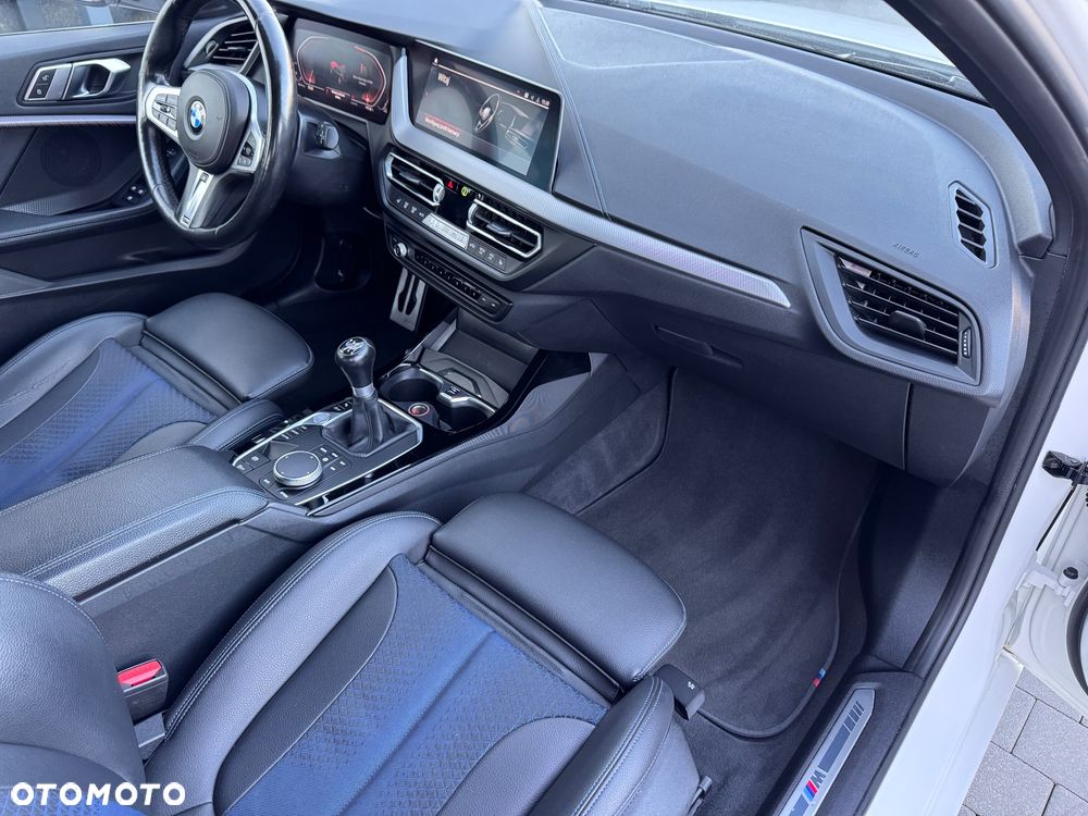 BMW Seria 1 118d M Sport - 26