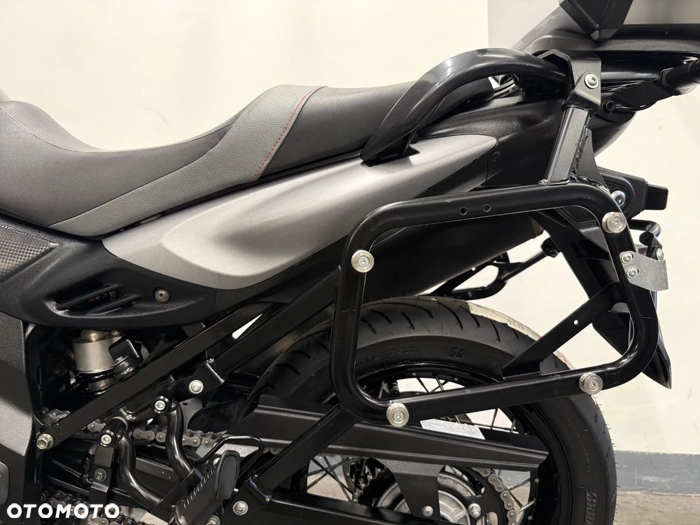 Suzuki V-STROM - 28