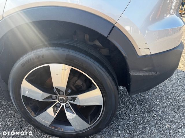 Volvo XC 40 D4 AWD Geartronic Momentum - 22
