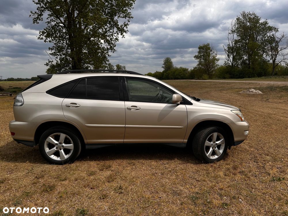 Lexus RX - 7