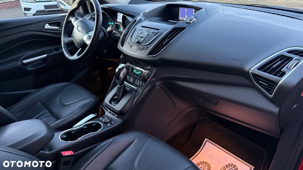 Ford Kuga 2.0 TDCi 4x4 Titanium - 21