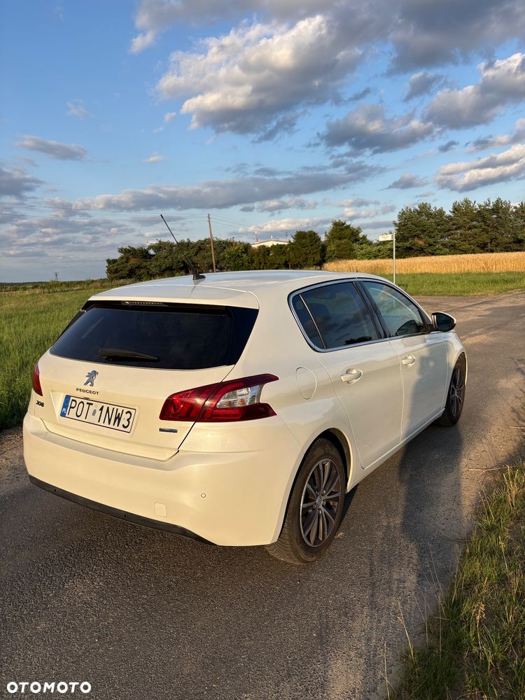 Peugeot 308 1.6 BlueHDi Allure S&S - 5