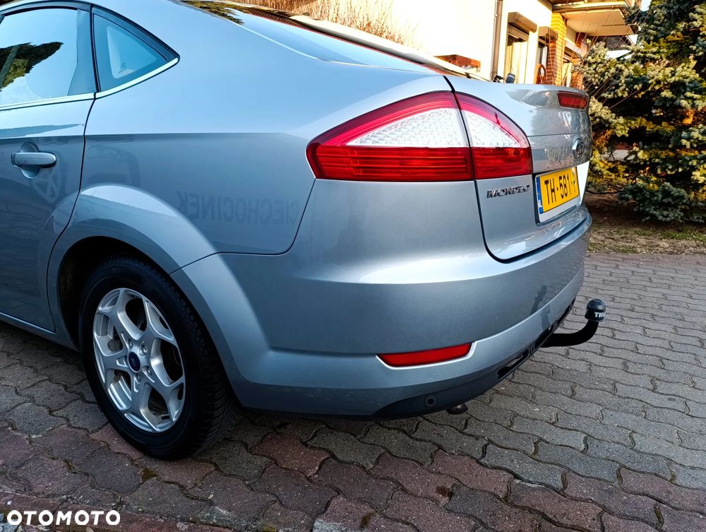 Ford Mondeo 2.0 Platinium X - 26